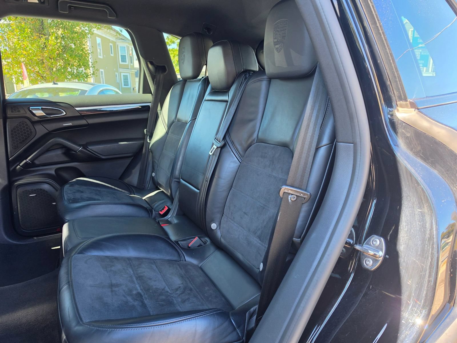 Used 2017 Porsche Cayenne AWD/4WD image 21