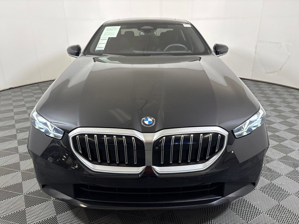 Certified 2026 BMW 530i w/ Premium Package RWD image 3