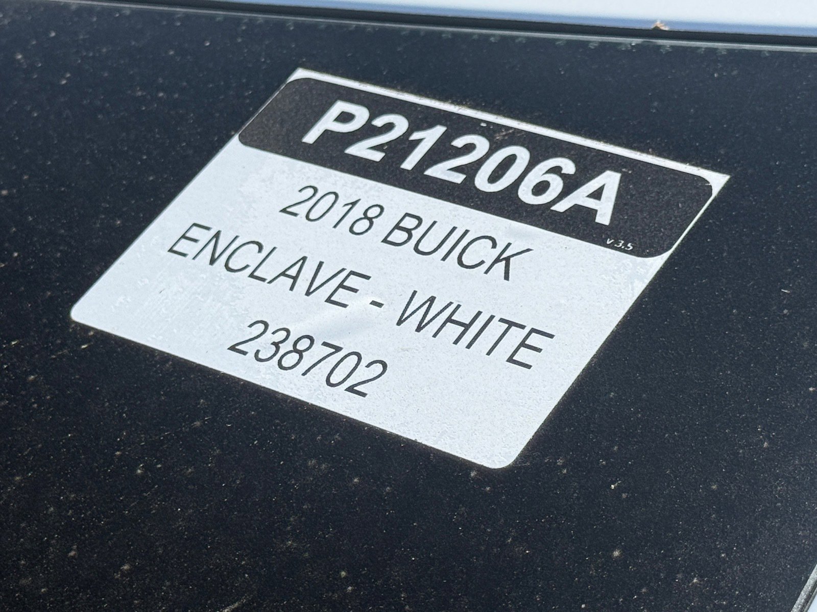 Used 2018 Buick Enclave Essence image 31