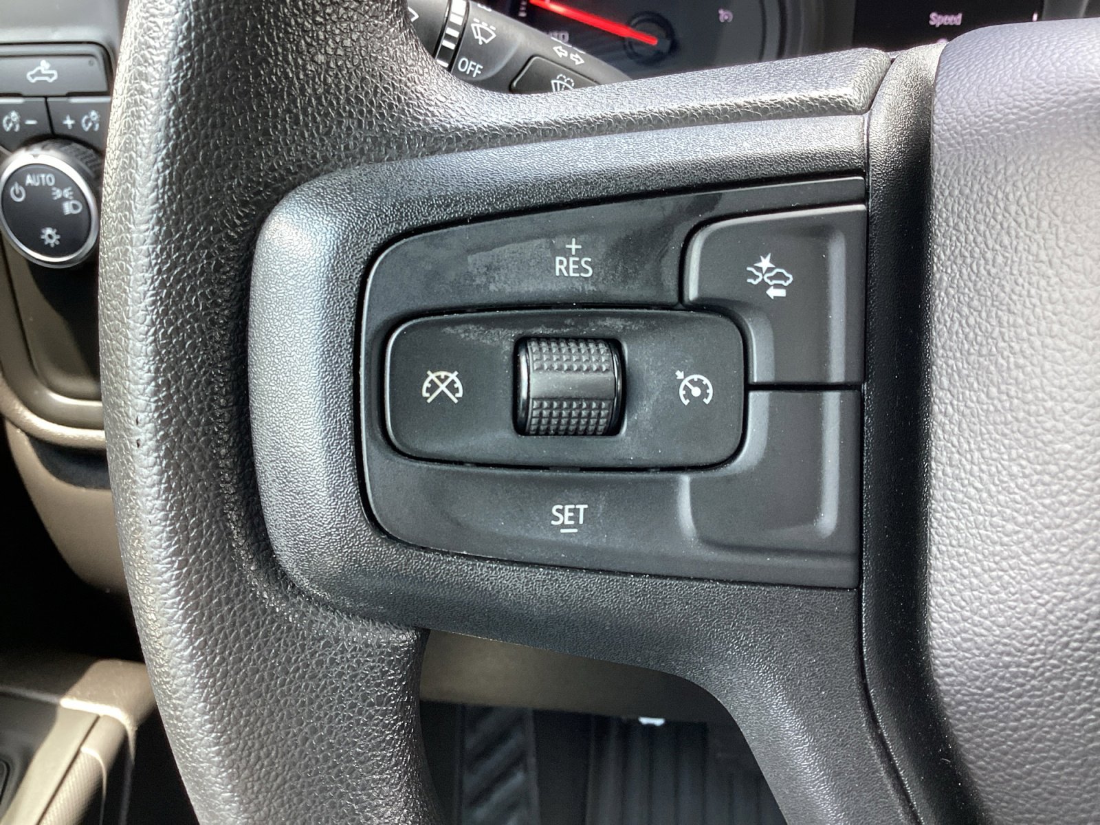 Used 2024 Chevrolet Silverado 1500 Custom RWD image 6