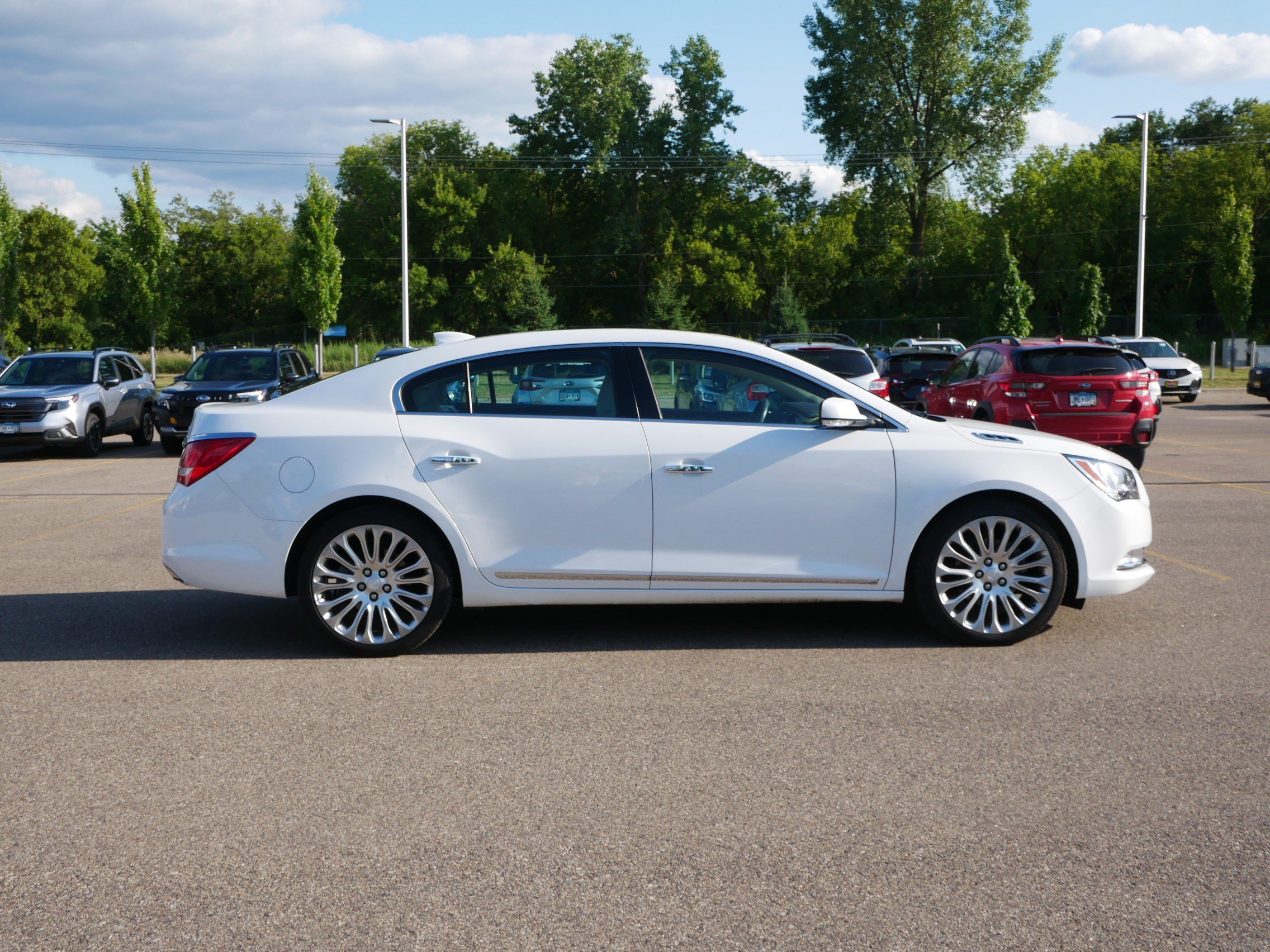 Used 2015 Buick LaCrosse Premium w/ Driver Confidence Package #1 FWD image 8