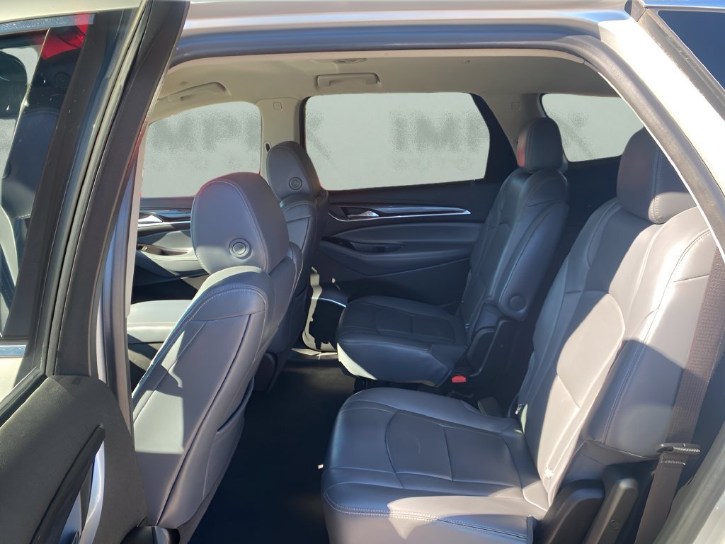 Used 2019 Buick Enclave Essence FWD image 14