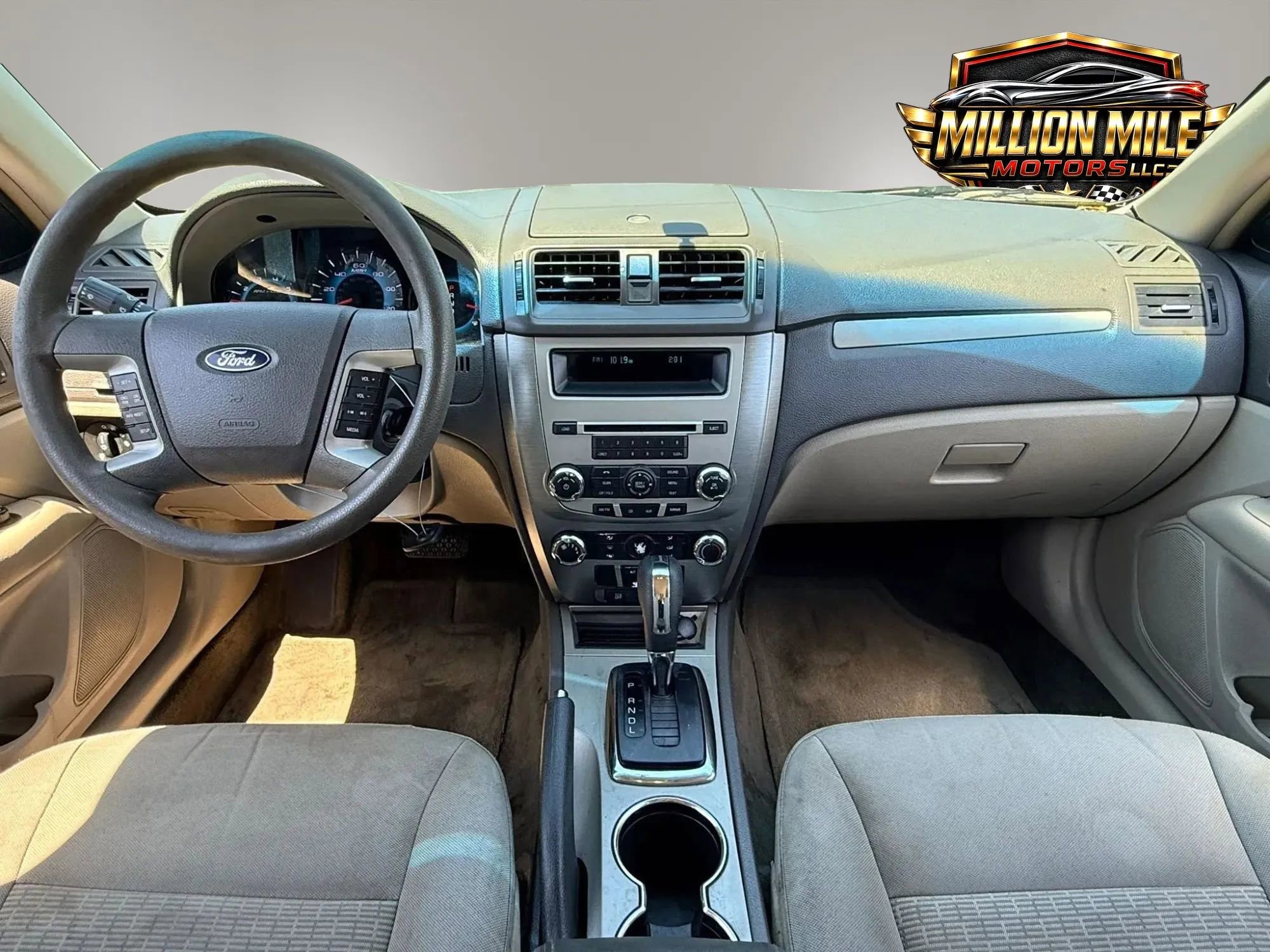 Used 2012 Ford Fusion SE FWD image 3