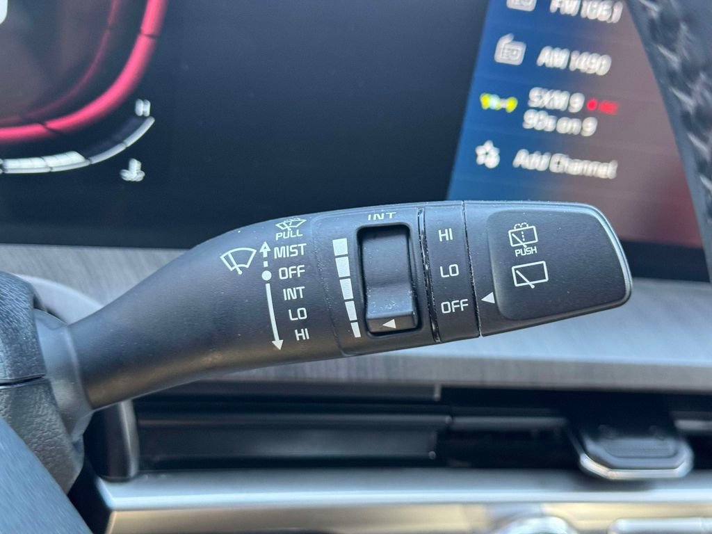 Used 2023 Kia Telluride EX w/ EX Captain's Chair Package image 24
