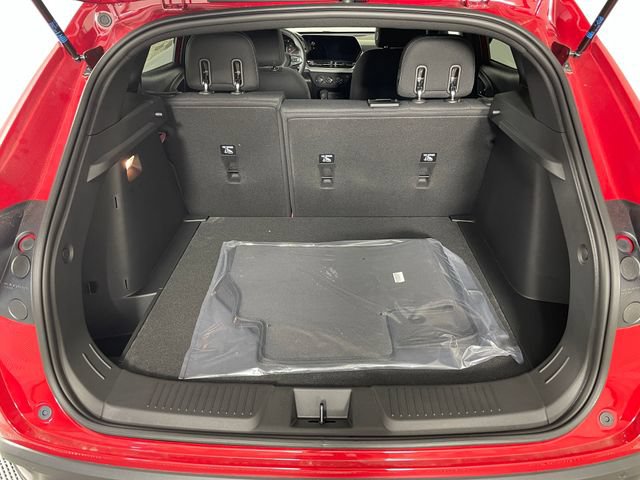 New 2026 Chevrolet Trax RS w/ Driver Confidence Package FWD image 15