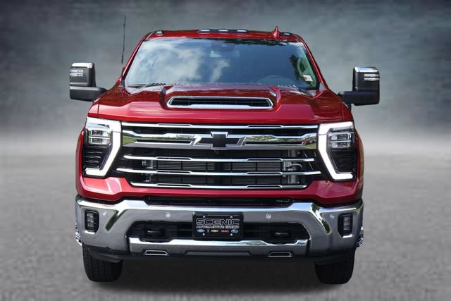 Used 2026 Chevrolet Silverado 3500 LTZ w/ LTZ Convenience Package AWD/4WD image 27