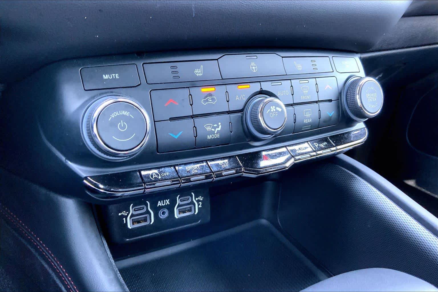 Used 2026 Dodge Durango GT RWD image 34