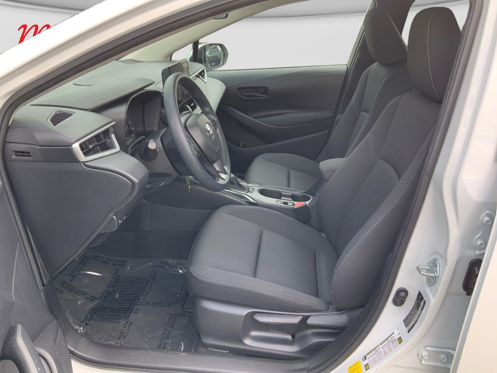 Used 2023 Toyota Corolla LE FWD image 16