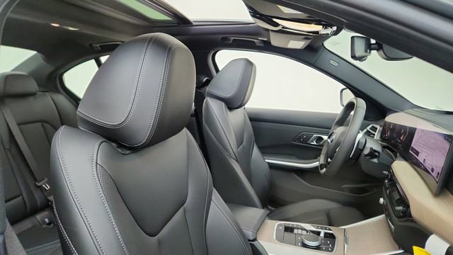 Used 2025 BMW 330i xDrive Sedan image 22