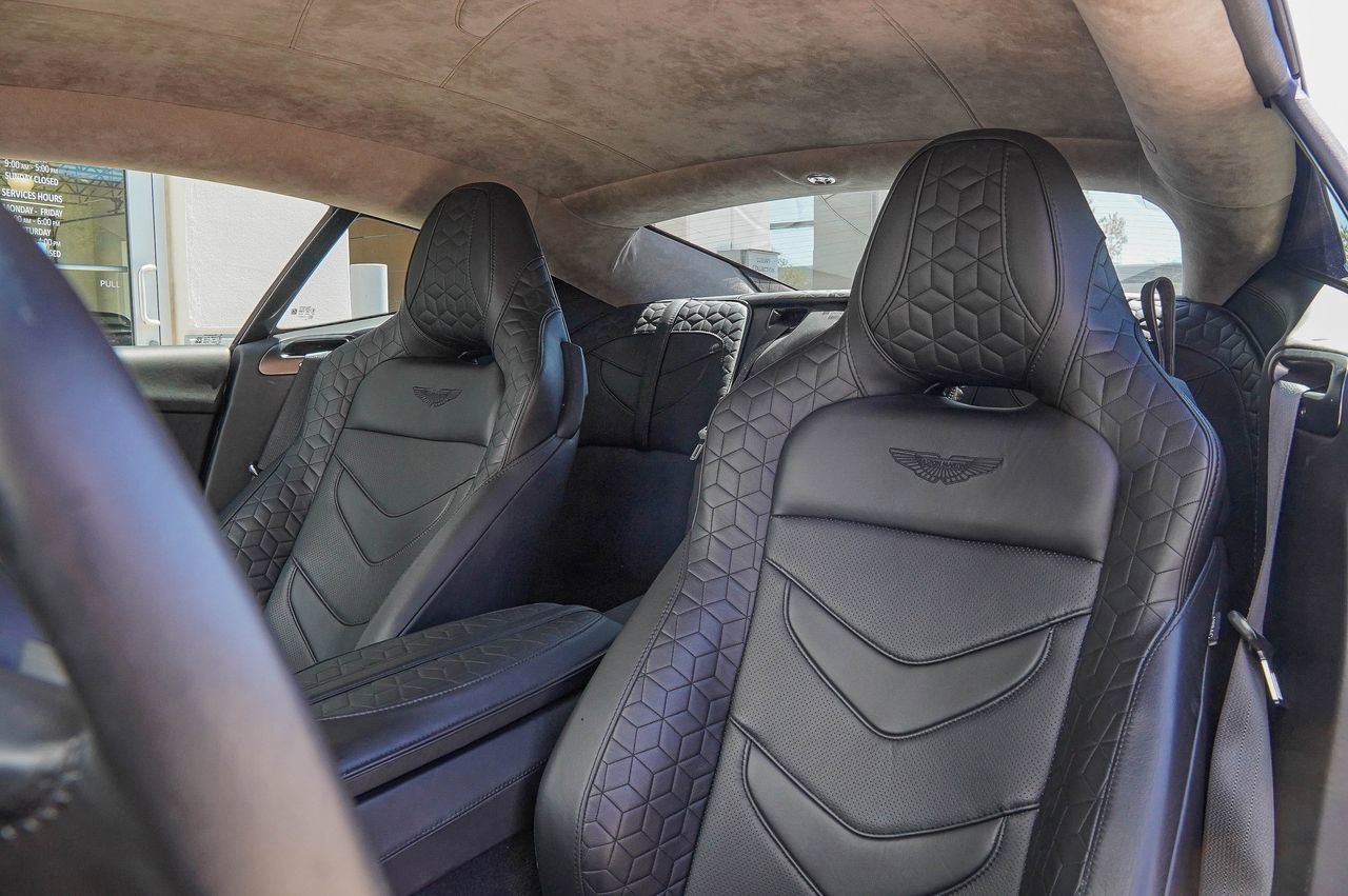 Used 2019 Aston Martin DBS Superleggera image 21