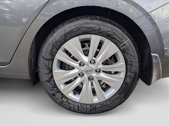 New 2025 Nissan Sentra S FWD image 9