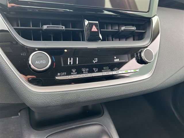Used 2026 Toyota Corolla LE image 18