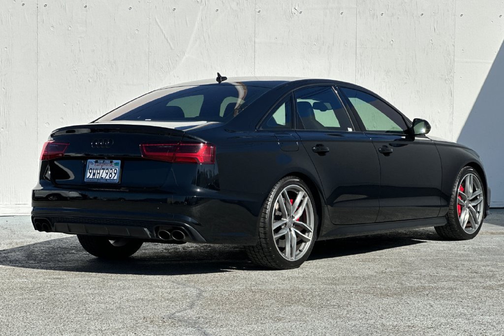 Used 2018 Audi S6 Prestige AWD/4WD image 3