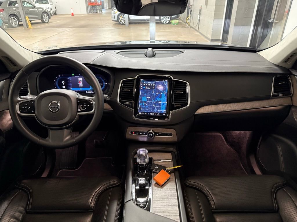 Used 2024 Volvo XC90 T8 Ultimate w/ Lounge Package AWD/4WD image 20