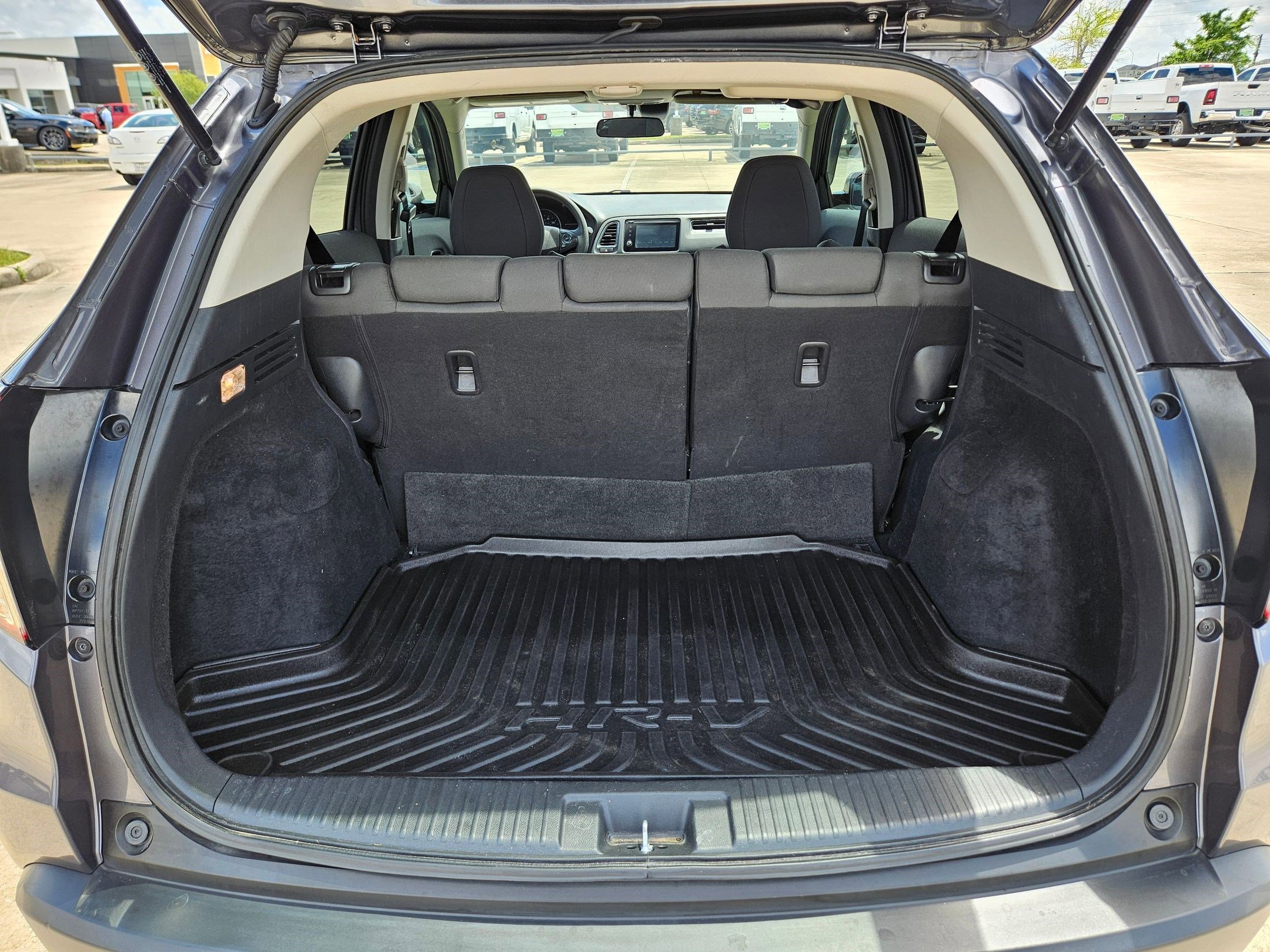 Used 2021 Honda HR-V EX image 28