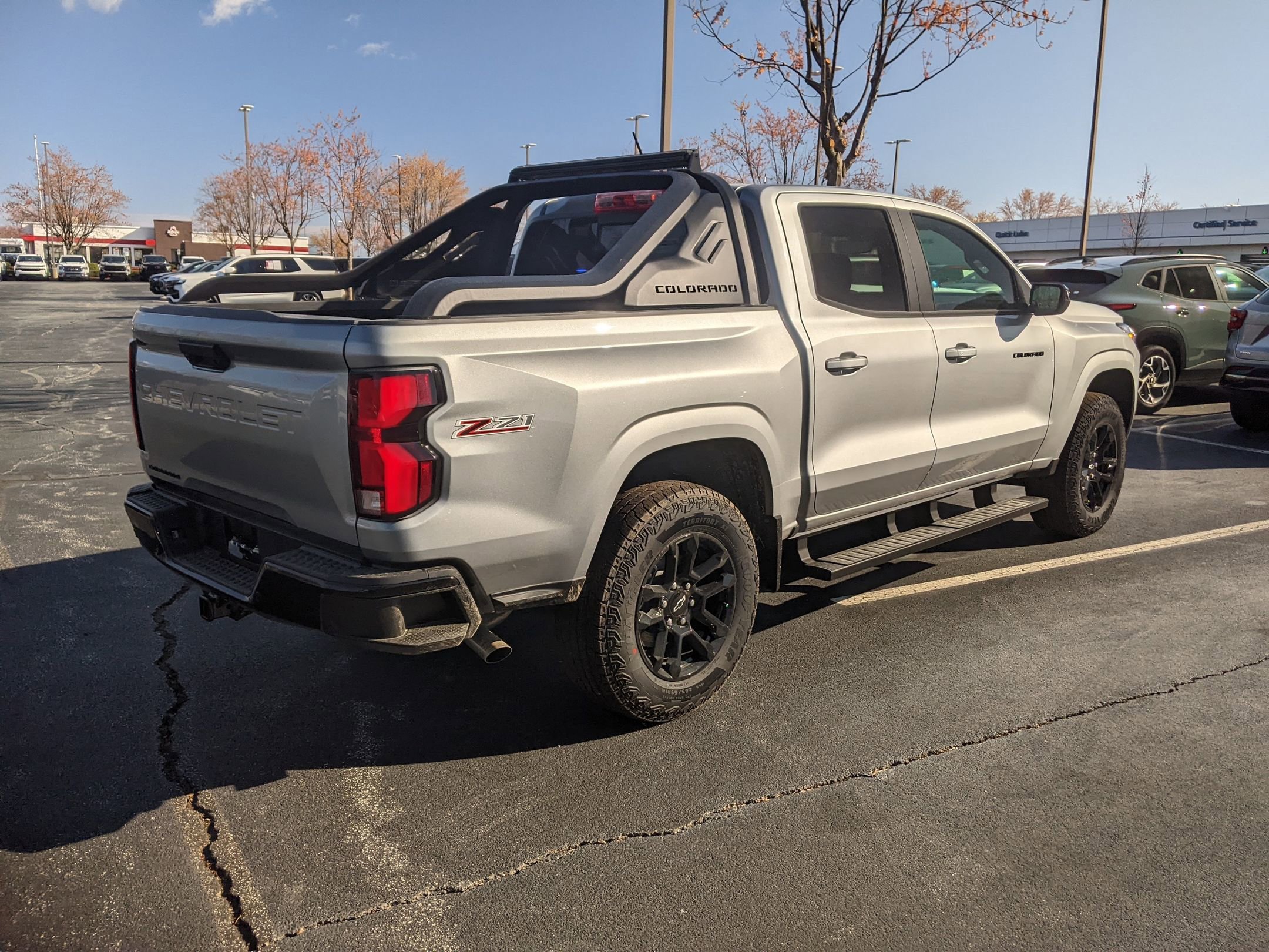 New 2025 Chevrolet Colorado Z71 w/ Midnight Edition image 8