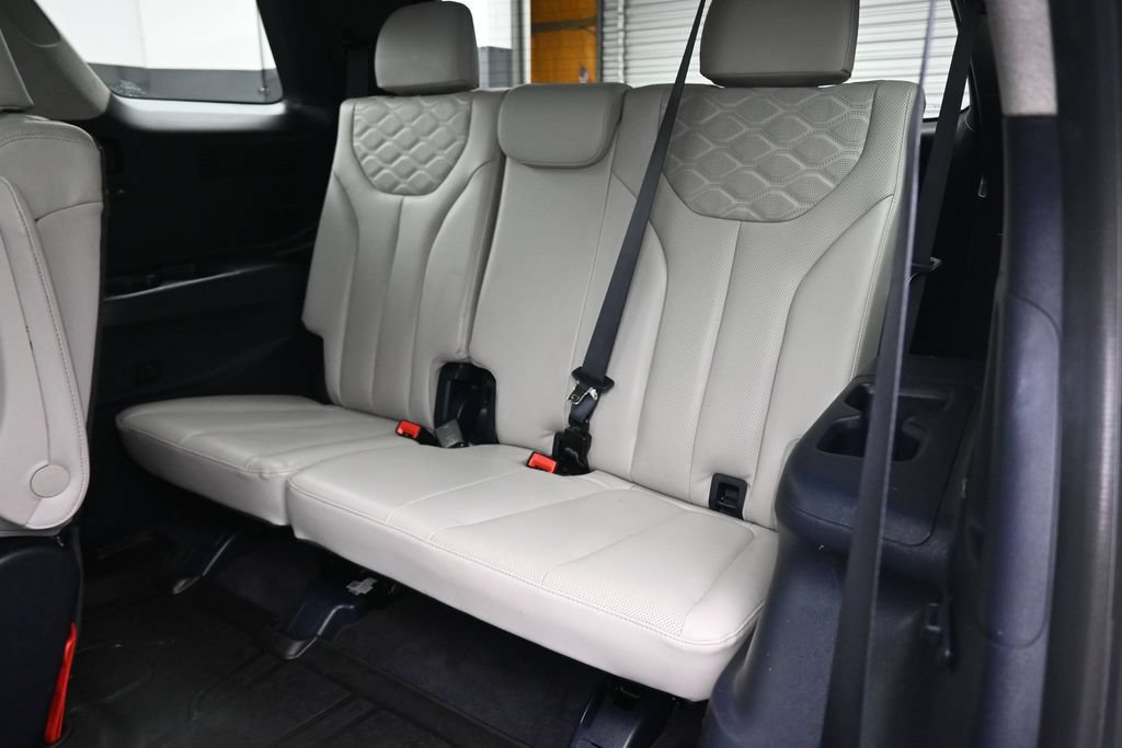 Used 2022 Hyundai Palisade Limited FWD image 44