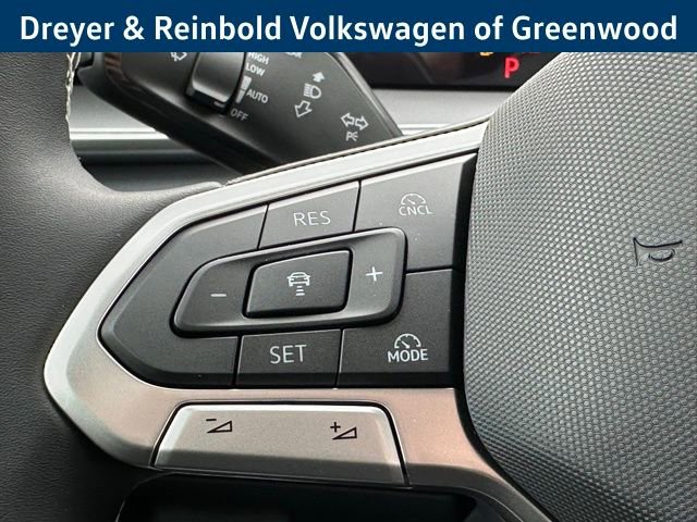 New 2026 Volkswagen Tiguan SE R-Line image 14