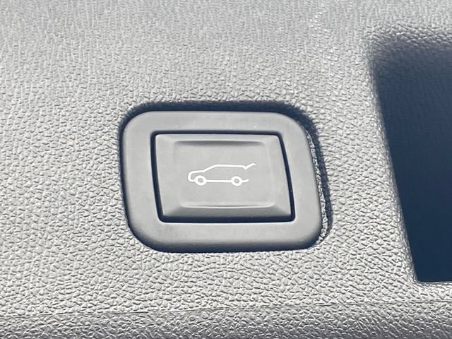 Used 2024 Chevrolet Equinox LT w/ LPO, Floor Liner Package FWD image 20