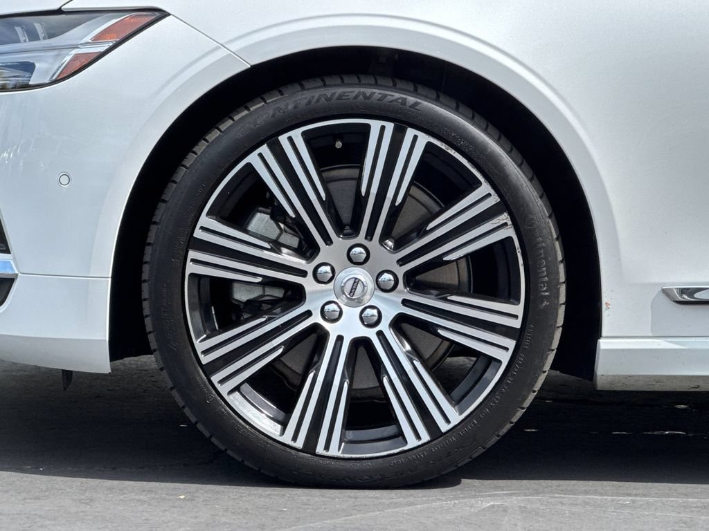 Certified 2023 Volvo S90 B6 Plus w/ Protection Package Premier AWD/4WD image 24