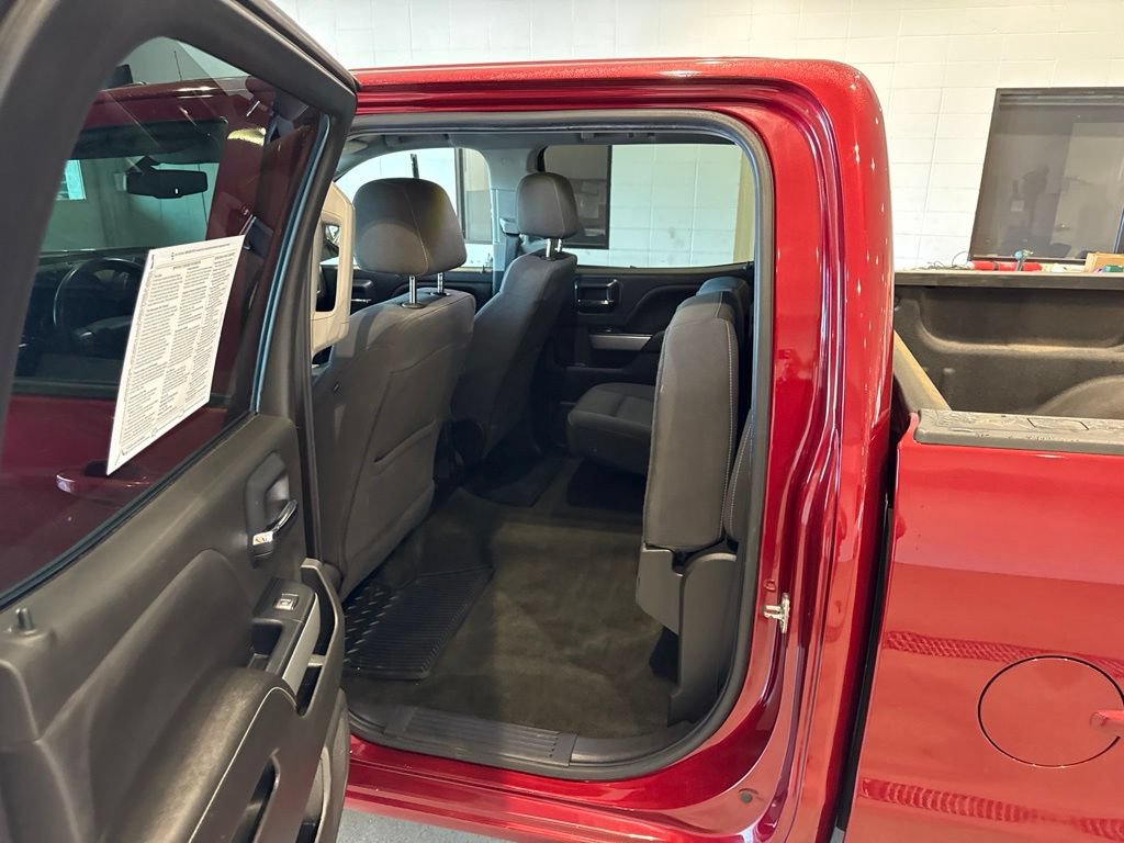 Used 2018 Chevrolet Silverado 1500 LT w/ All Star Edition AWD/4WD image 20