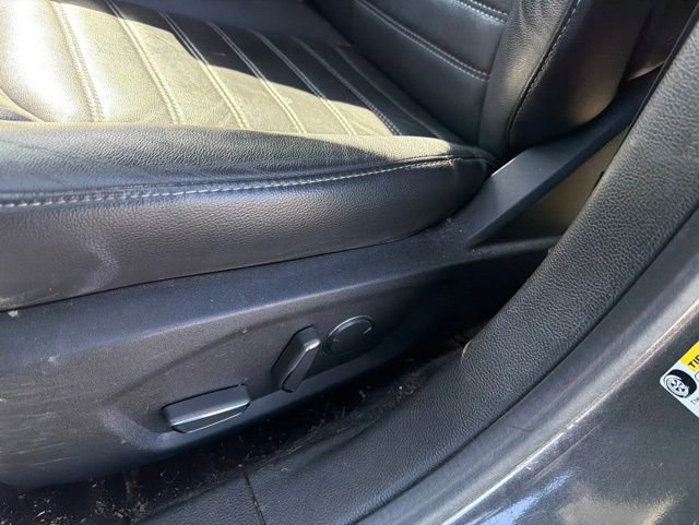Used 2016 Ford Fusion SE w/ Equipment Group 202A FWD image 24