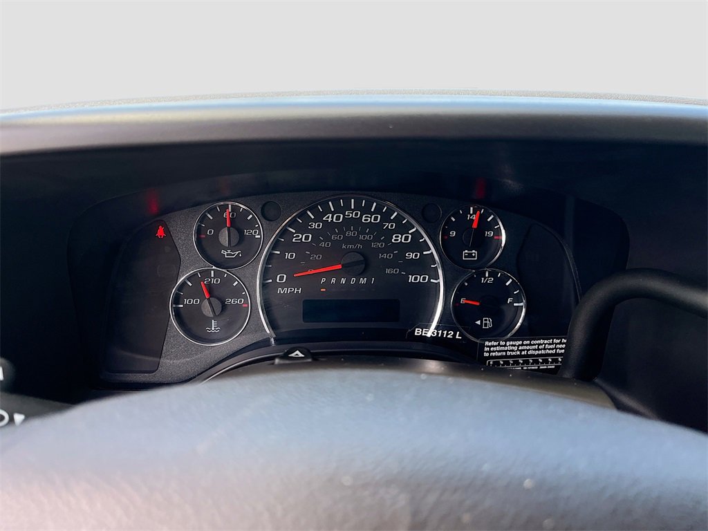 Used 2024 Chevrolet Express 2500 w/ Driver Convenience Package image 12