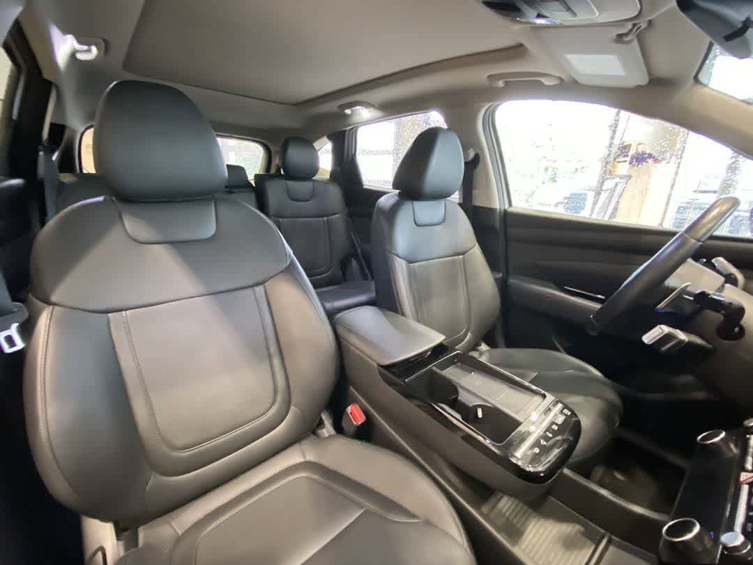 Used 2025 Hyundai Tucson SEL AWD/4WD image 27