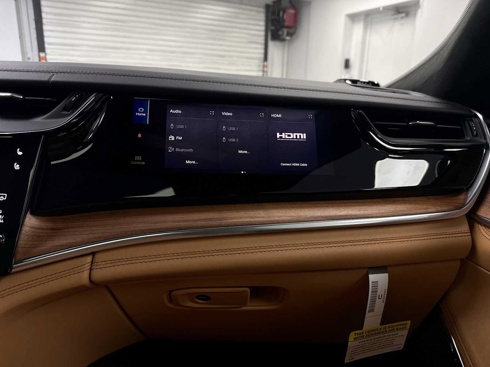 New 2026 Jeep Grand Cherokee Summit AWD/4WD image 28