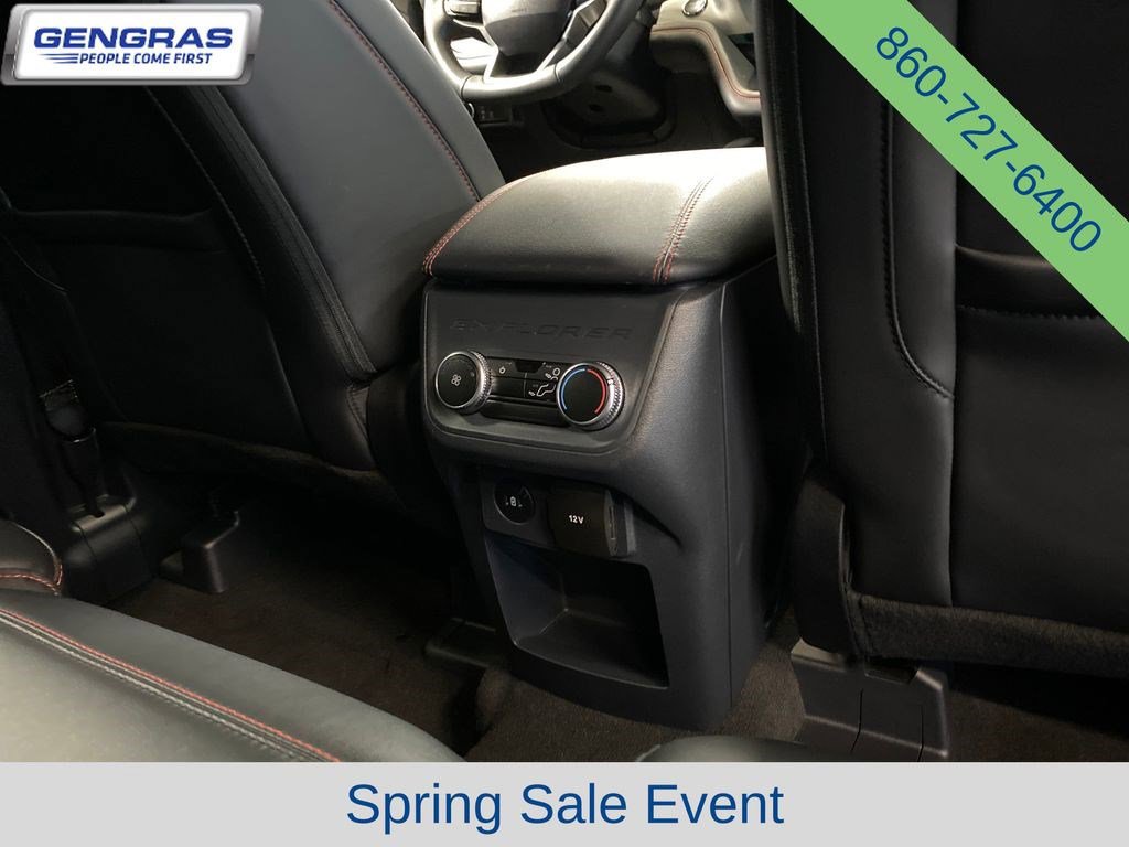 Used 2025 Ford Explorer ST-Line w/ ST-Line Street Pack AWD/4WD image 42