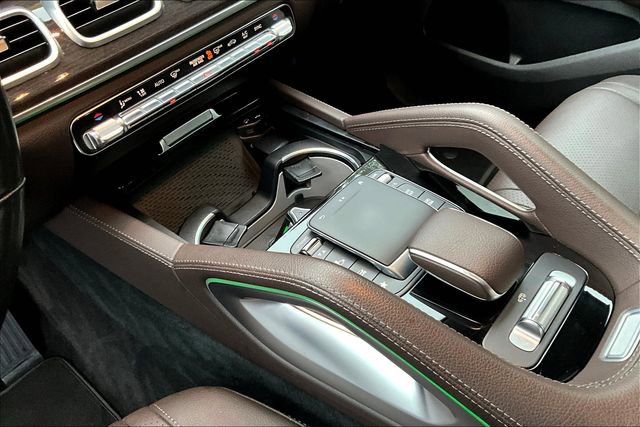 Used 2021 Mercedes-Benz GLS 450 4MATIC image 12