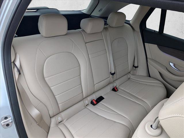 Used 2022 Mercedes-Benz GLC 300 4MATIC image 18
