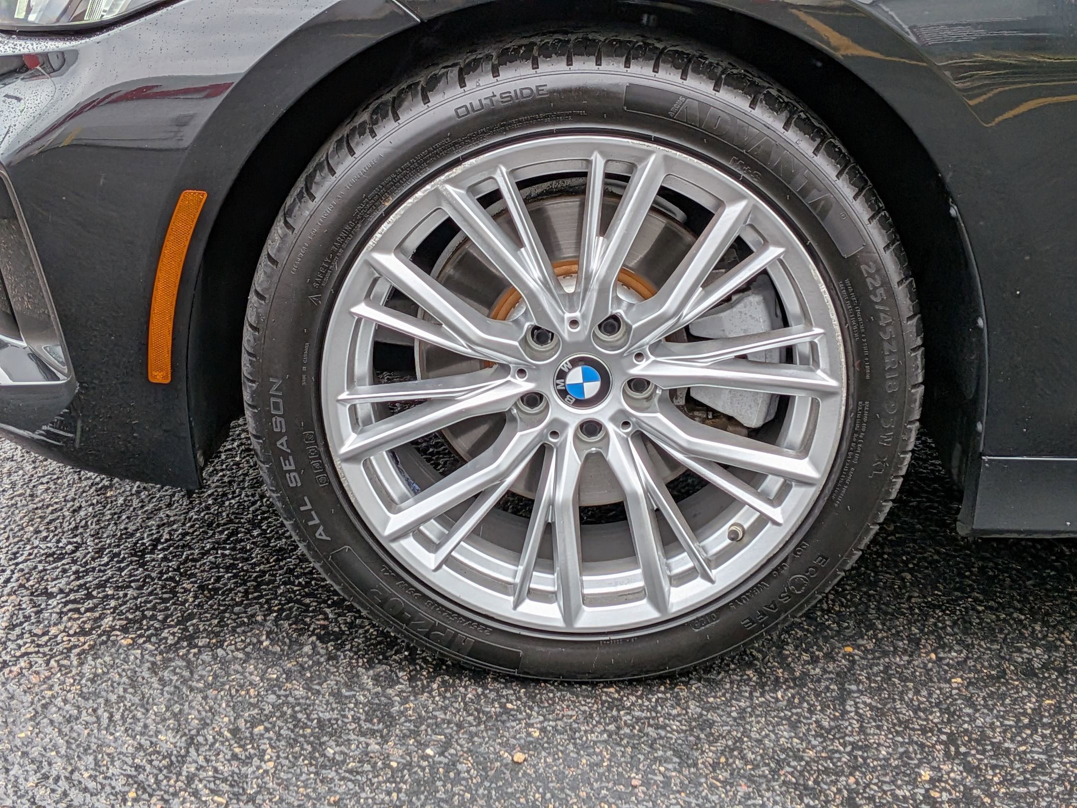 Used 2023 BMW 330i Sedan image 10