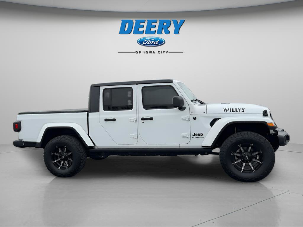 Used 2021 Jeep Gladiator Willys image 7