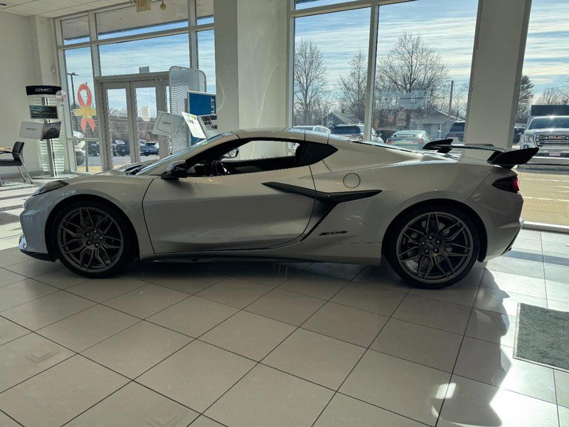 New 2026 Chevrolet Corvette Z06 w/ Battery Protection Package image 5