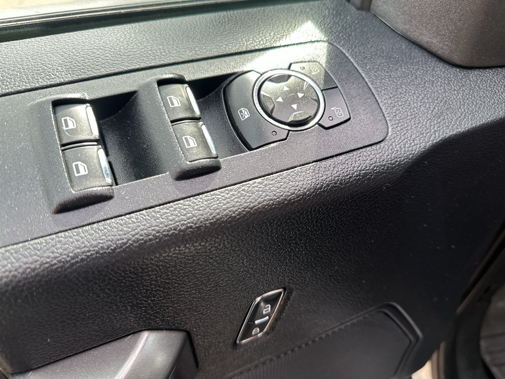 Used 2016 Ford F150 XLT w/ Equipment Group 302A Luxury AWD/4WD image 18