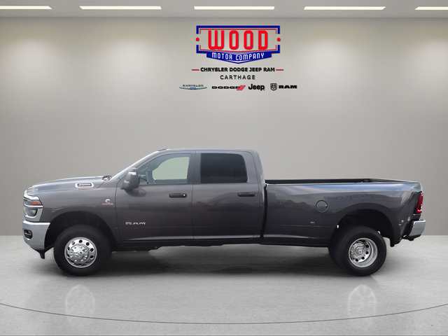 New 2026 RAM 3500 Big Horn AWD/4WD image 6