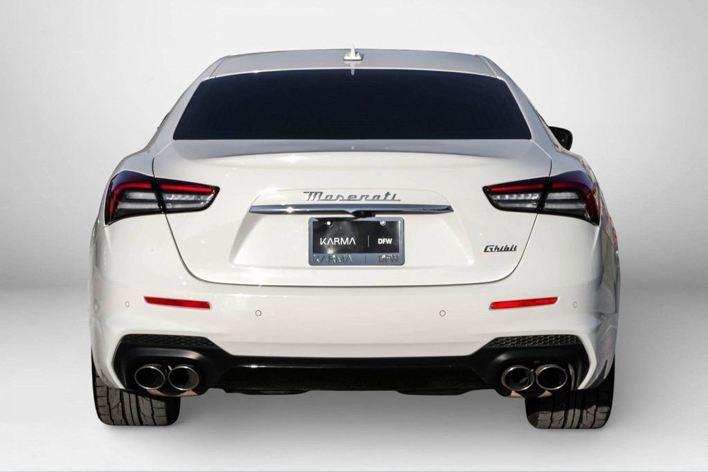Used 2023 Maserati Ghibli Modena image 7