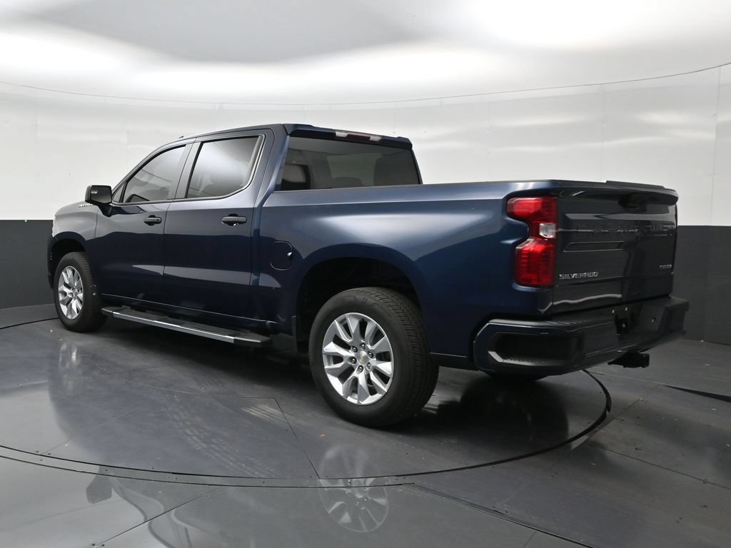 Used 2023 Chevrolet Silverado 1500 Custom RWD image 3