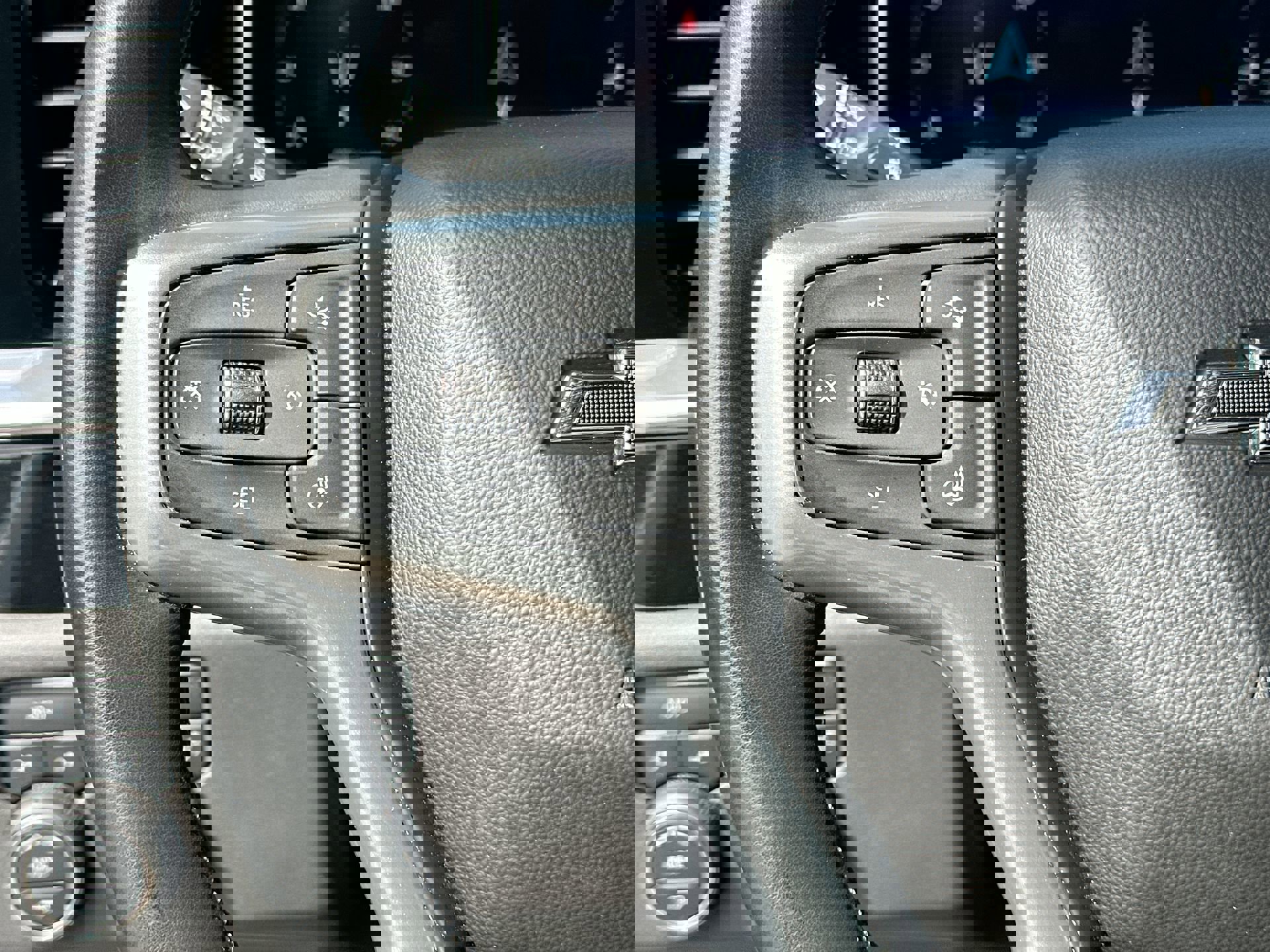 Certified 2023 Chevrolet Silverado 1500 RST image 27