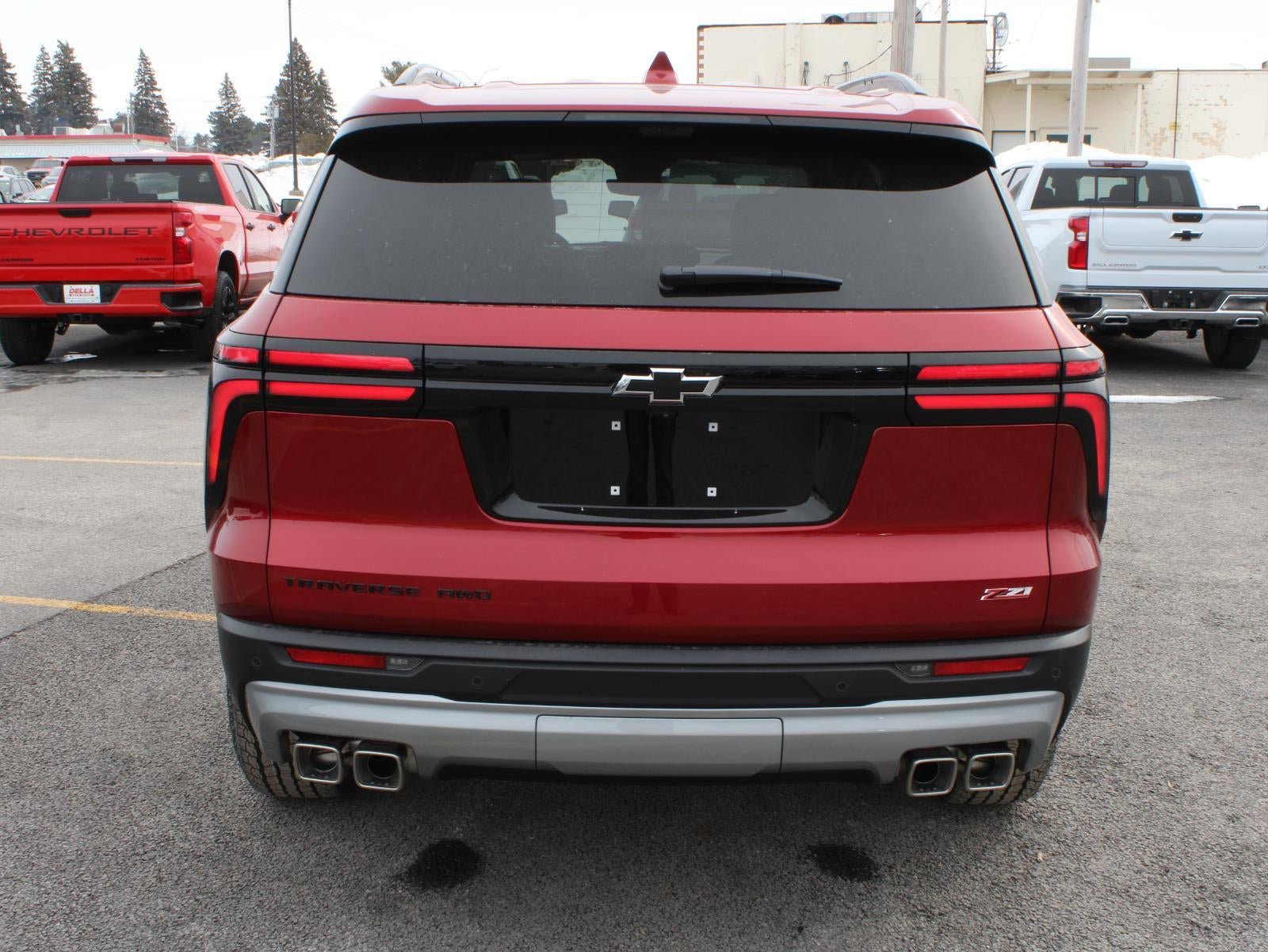 New 2026 Chevrolet Traverse Z71 w/ Driver Confidence Package image 6