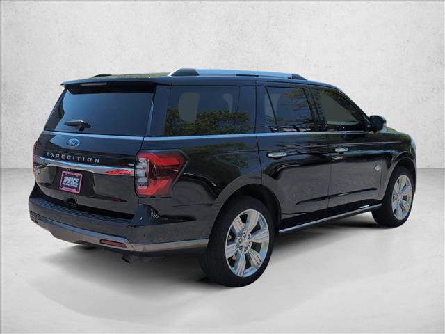 Used 2024 Ford Expedition King Ranch image 5