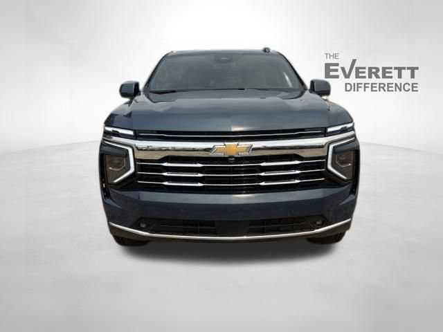 New 2026 Chevrolet Suburban LT w/ Comfort Package AWD/4WD image 2
