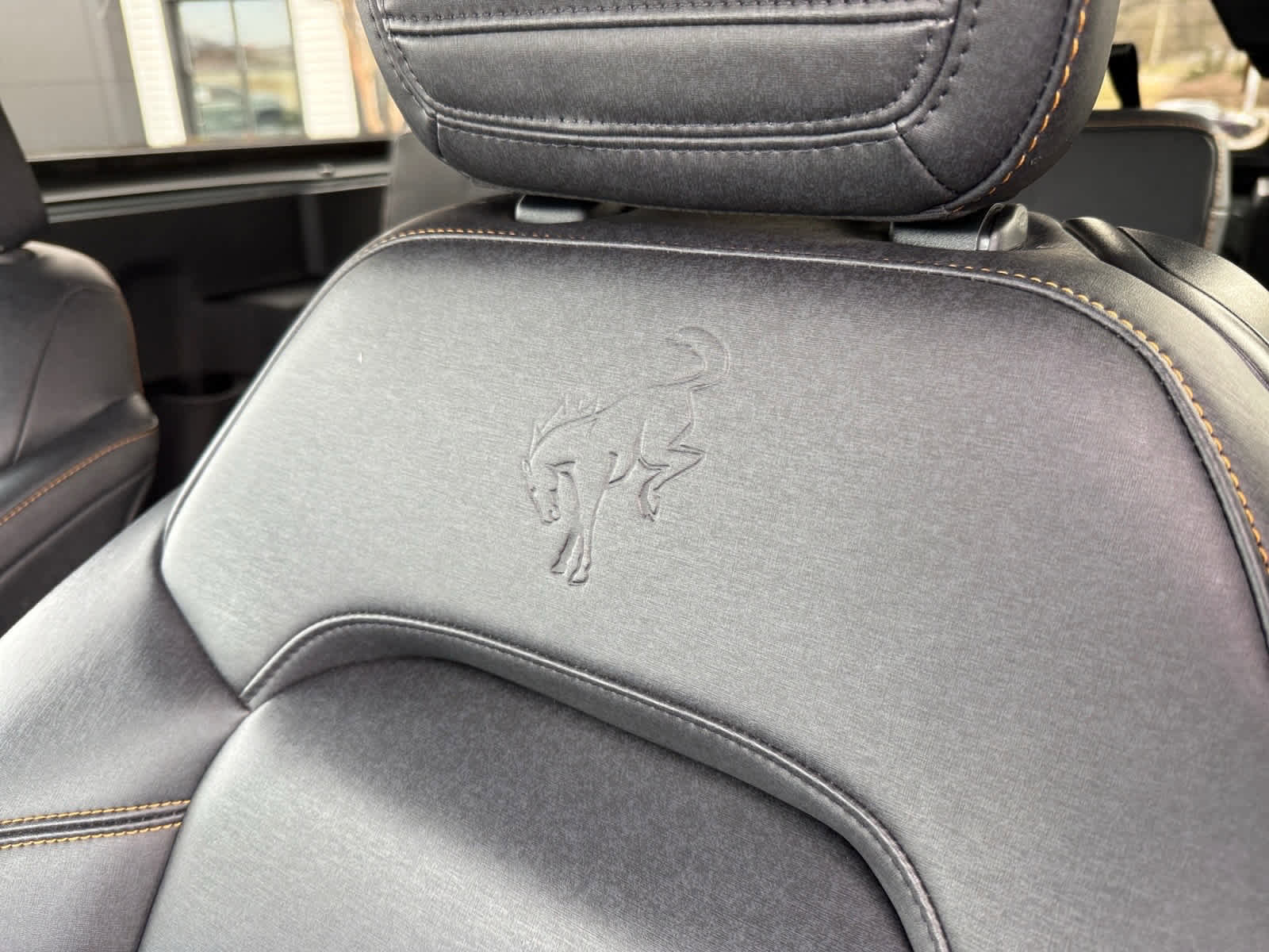 Used 2023 Ford Bronco Badlands image 25