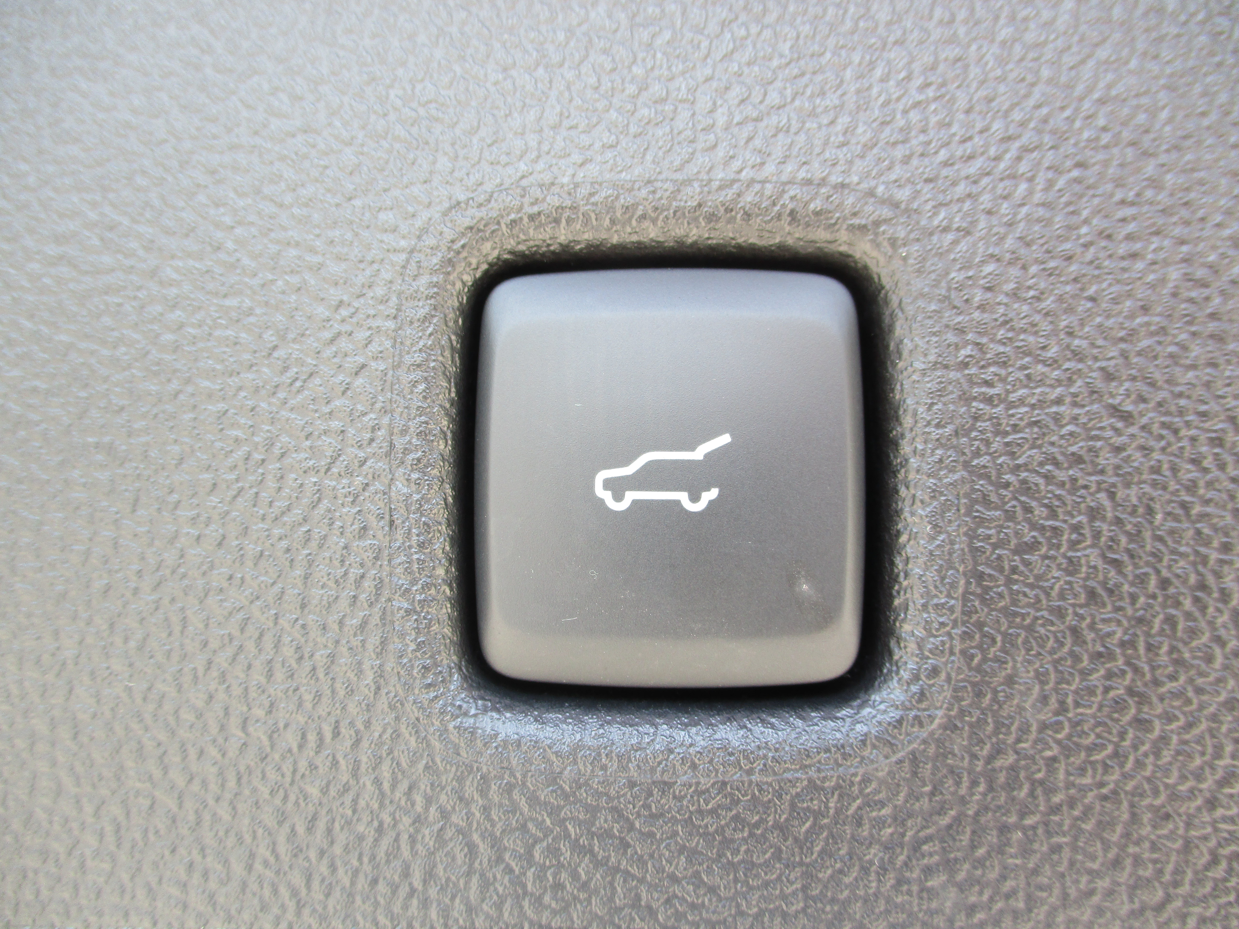 Used 2025 Ford Escape ST-Line w/ Tech Pack #1 FWD image 23