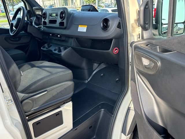 Used 2026 Mercedes-Benz Sprinter 2500 image 28