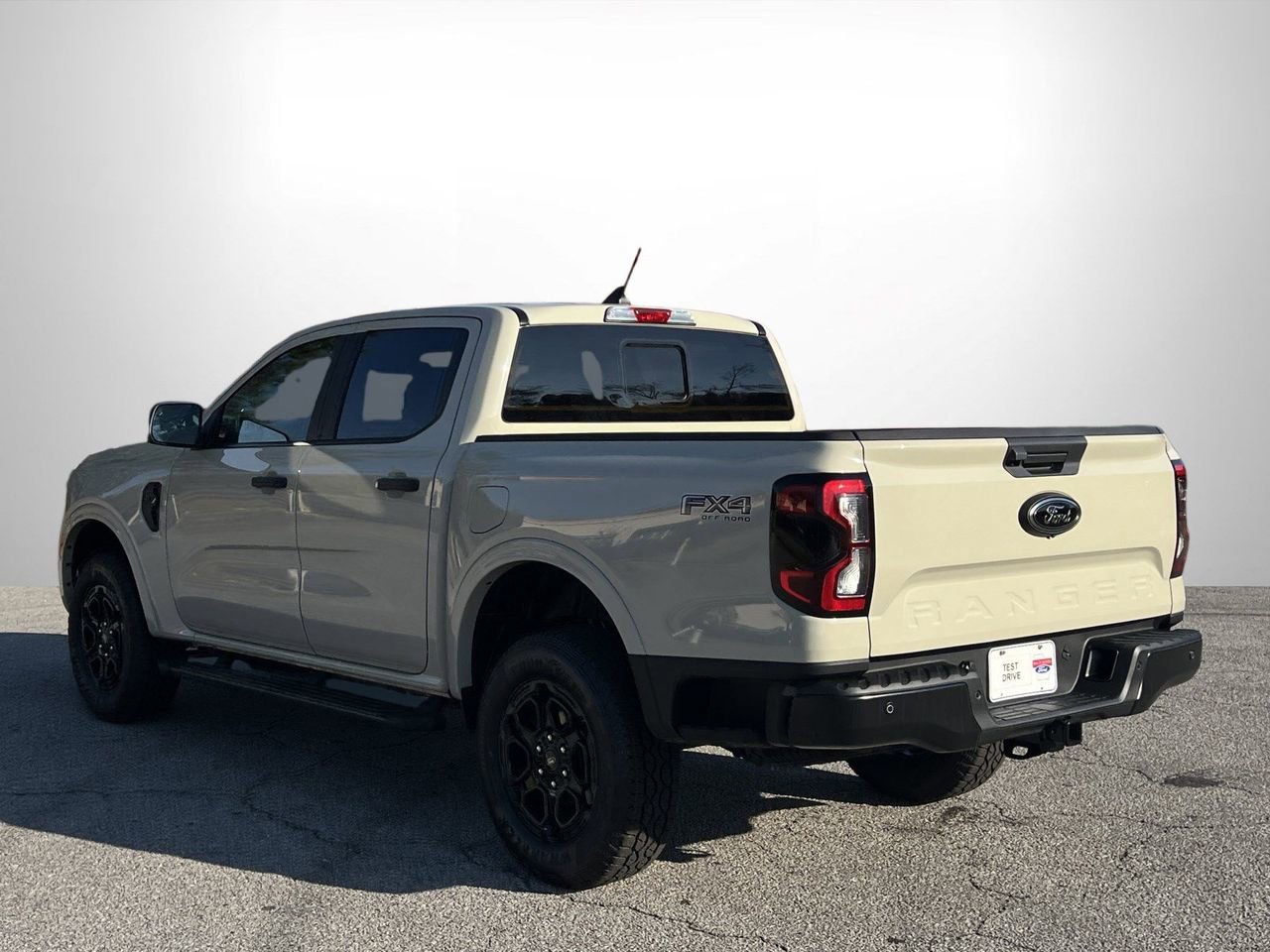 New 2025 Ford Ranger XLT w/ Equipment Group 301A High image 23