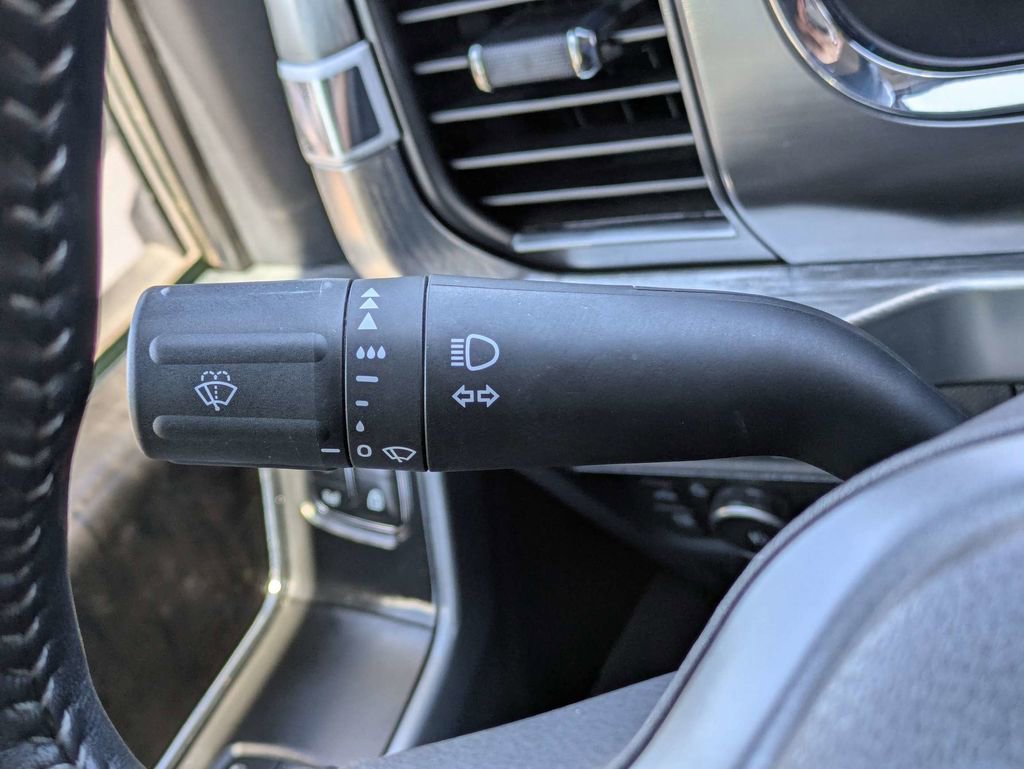 Used 2022 Ford F150 Lariat w/ Equipment Group 501A Mid AWD/4WD image 33