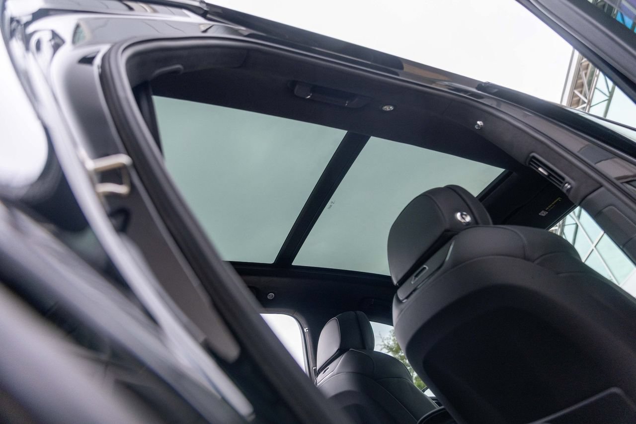 Certified 2024 Bentley Bentayga AWD/4WD image 63