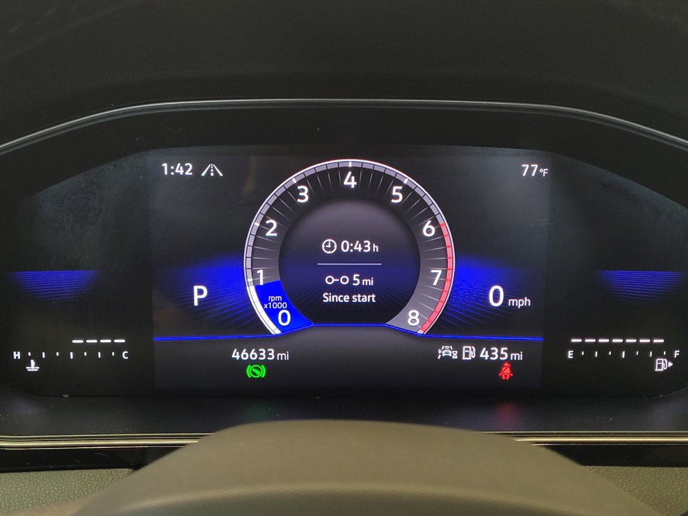 Used 2025 Volkswagen Jetta Sport FWD image 23